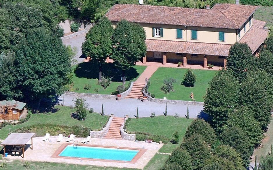 Lucca Cycling Holidays Il Tiglio Rooms SantʼAndrea di Compito Eksteriør billede